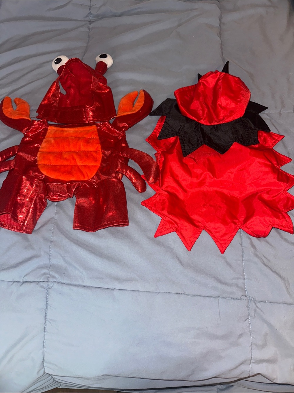 Red Crab Costume with Hooded Cape for dog 2 custome Sz M